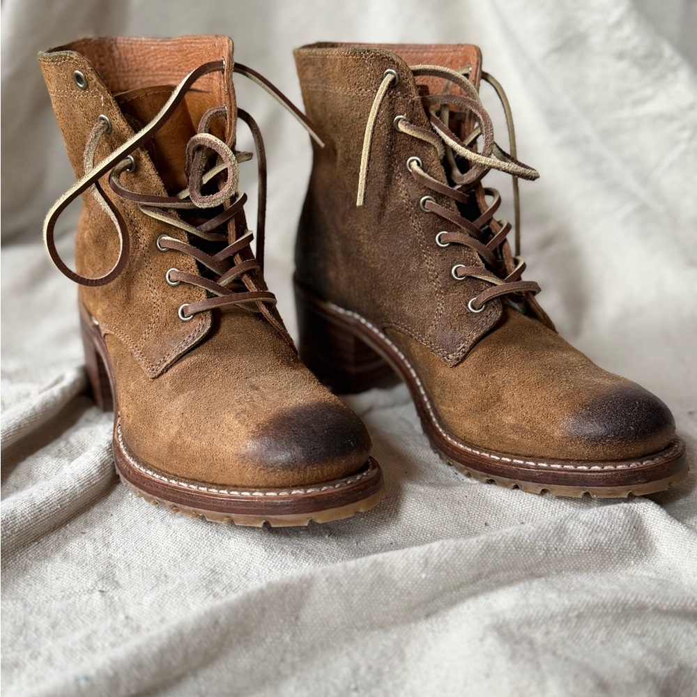 Frye Sabrina Lace Up Leather Boots